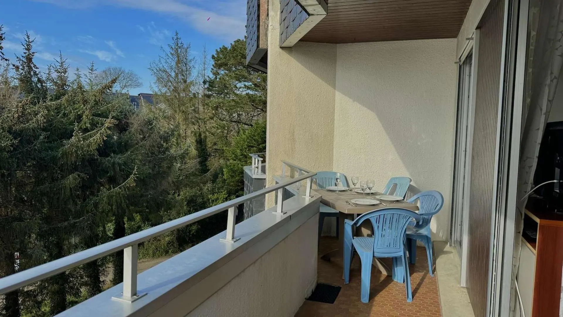 Benodet: Appartement 3* A 50M De La Plage Avec Terrasse Et Ascenseur - Fr-1-481-157 0*, Bénodet