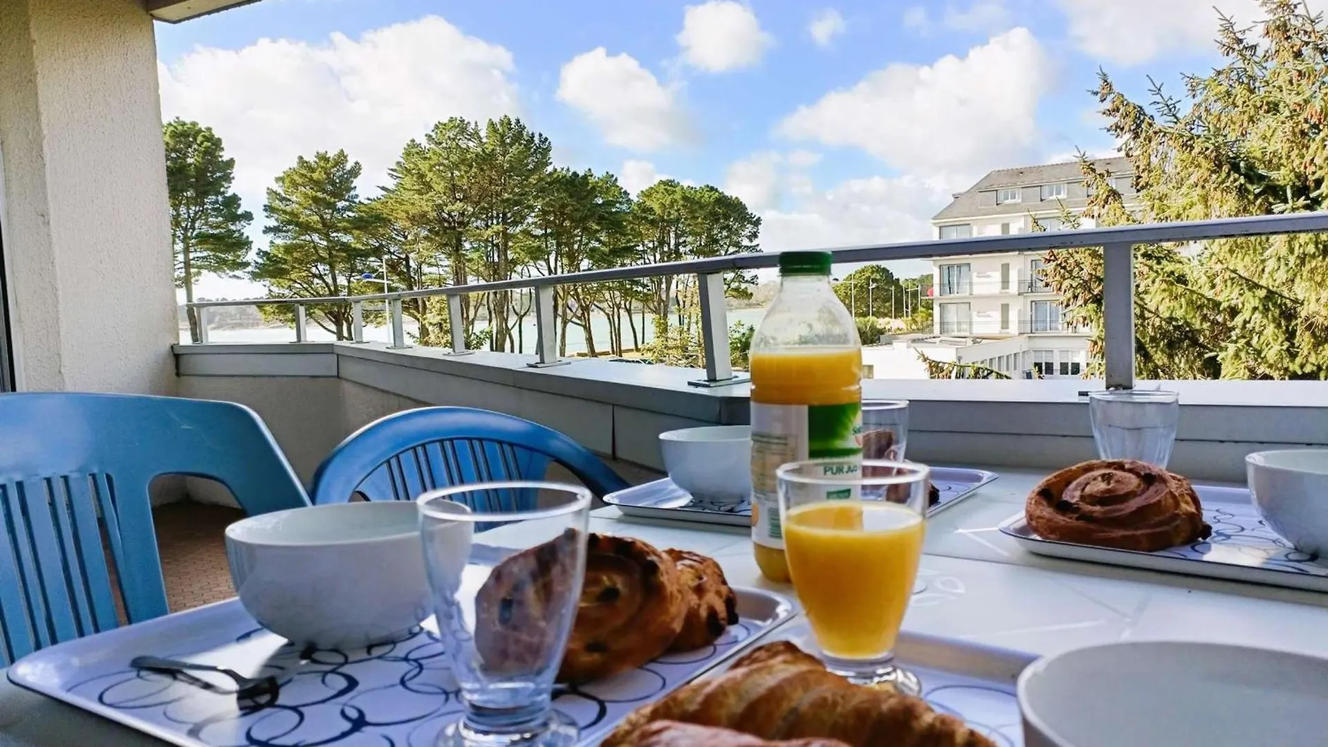 Benodet: Appartement 3* A 50M De La Plage Avec Terrasse Et Ascenseur - Fr-1-481-157